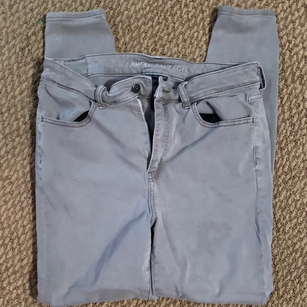 American Eagle Outfitters Women’s Light Gray super high waisted jeggings